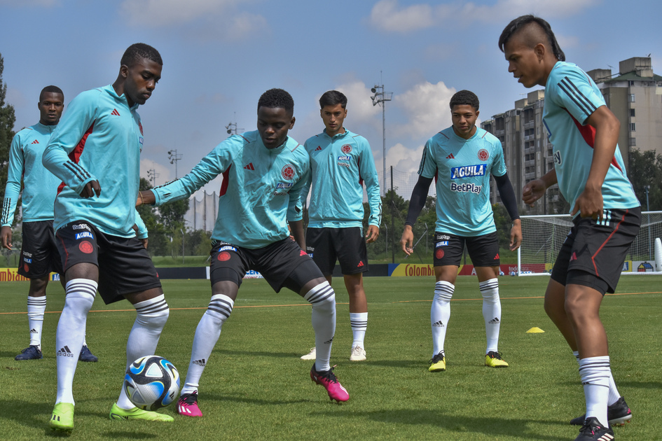 Entrenamiento COL Sub 20-18 de marzo