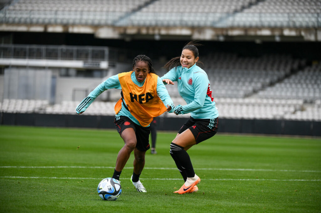 Entrenamiento Selección Femenina de Fútbol, Daniela Caracas y Lorena Bedoya, 24 de julio de 2023