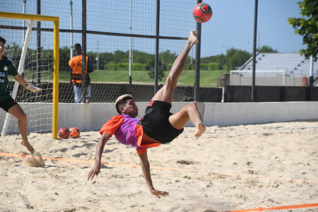 Entrenamiento Selección Colombia Masculina de Fútbol Playa – 6 de diciembre de 2024
