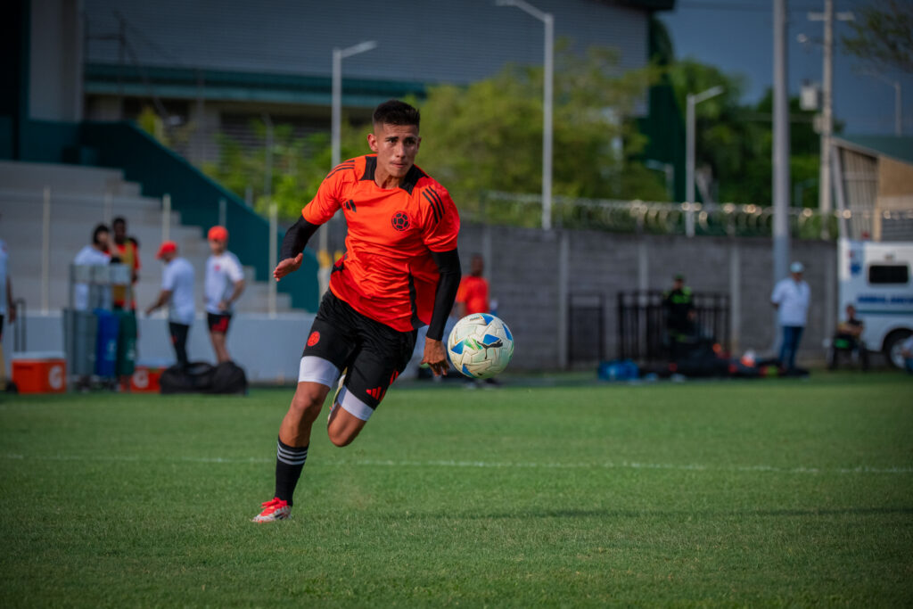 Entrenamiento Selección Colombia Masculina Sub17 – 26 de marzo de 2025