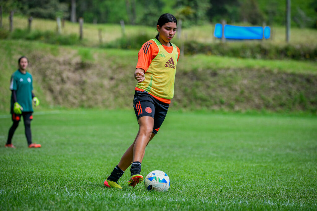 Entrenamiento Selección Colombia Femenina Sub17 – 8 de mayo de 2025